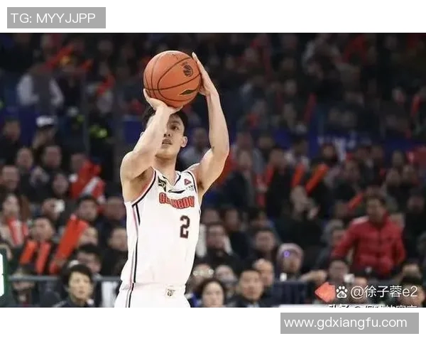 2017年CBA季后赛广州队对决广东队精彩回顾与赛后分析